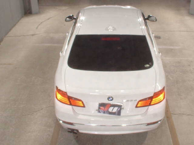 BMW 5 SERIES 2013
