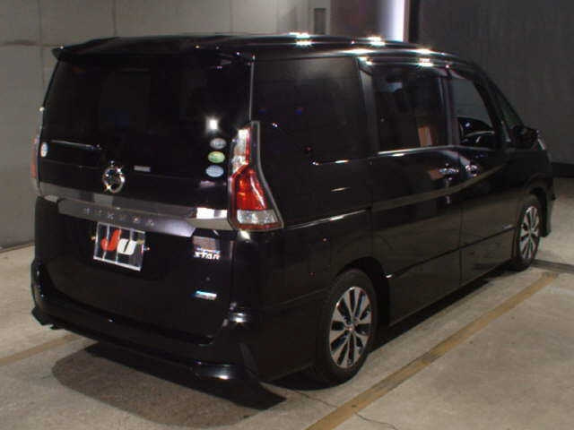 NISSAN SERENA 2017