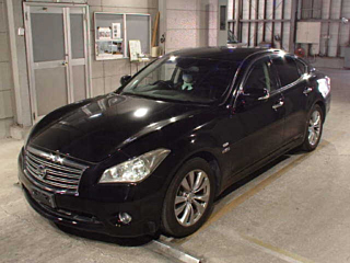 NISSAN FUGA 2011