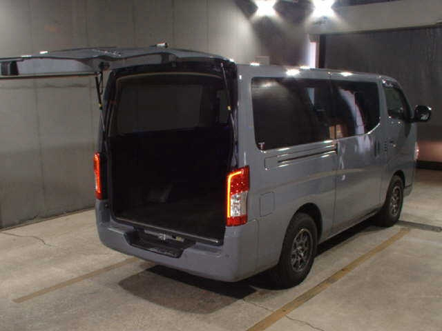 NISSAN CARAVAN VAN 2022