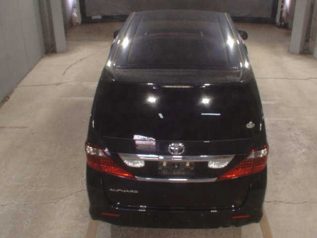 TOYOTA ALPHARD 2008