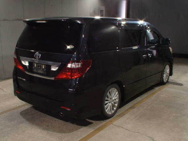 TOYOTA ALPHARD 2008