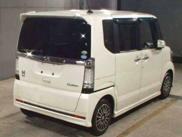 HONDA N BOX 2015
