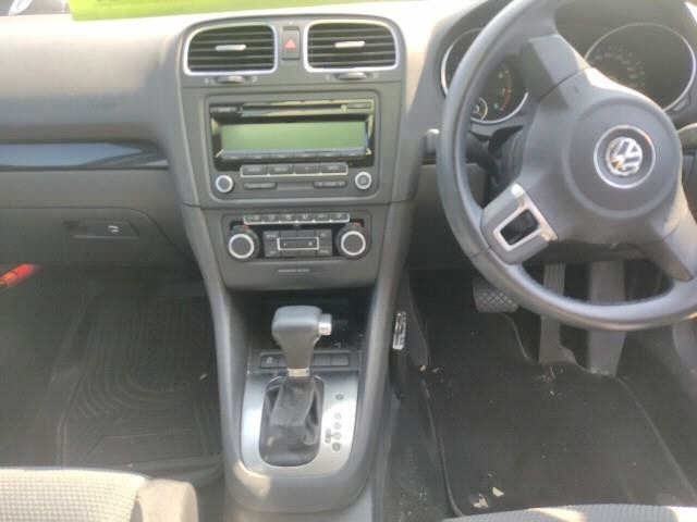 VOLKSWAGEN GOLF 2010