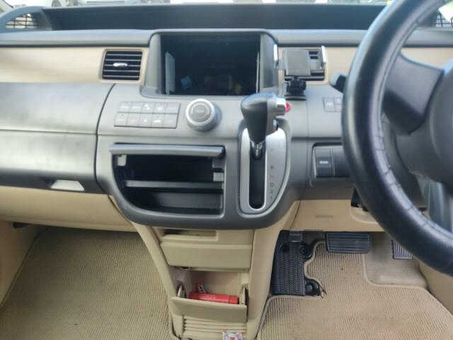 HONDA STEP WAGON 2008