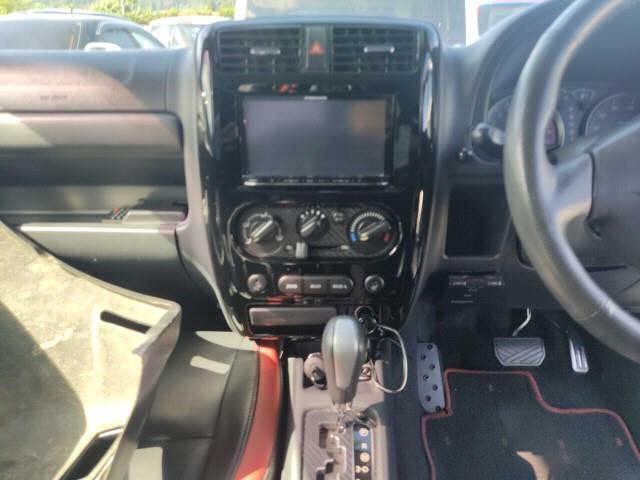 SUZUKI JIMNY 2012