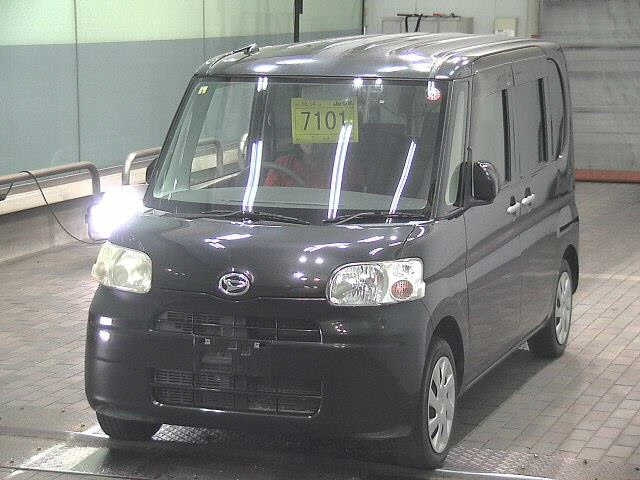 DAIHATSU TANTO 2012