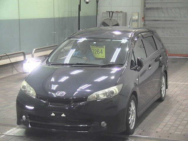 TOYOTA WISH 2009