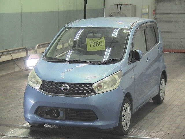 NISSAN DAYZ 2013