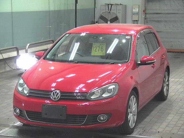 VOLKSWAGEN GOLF 2010