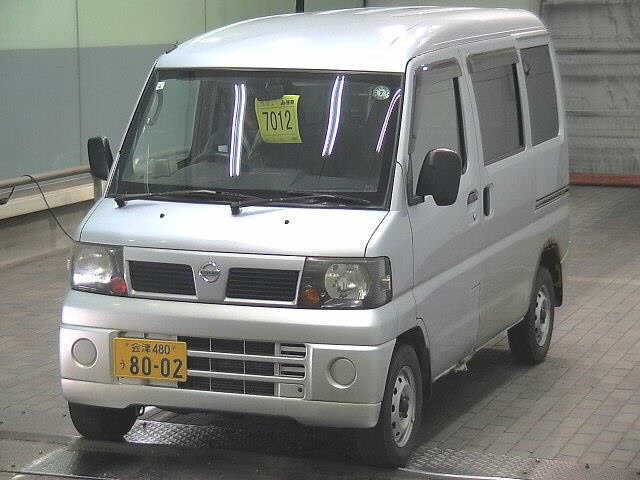NISSAN CLIPPER VAN 2010