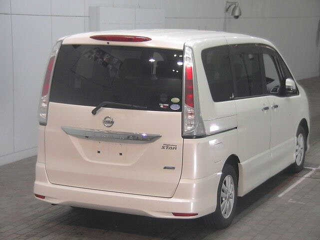 NISSAN SERENA 2012