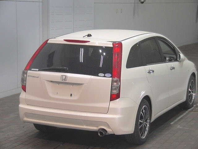 HONDA STREAM 2009