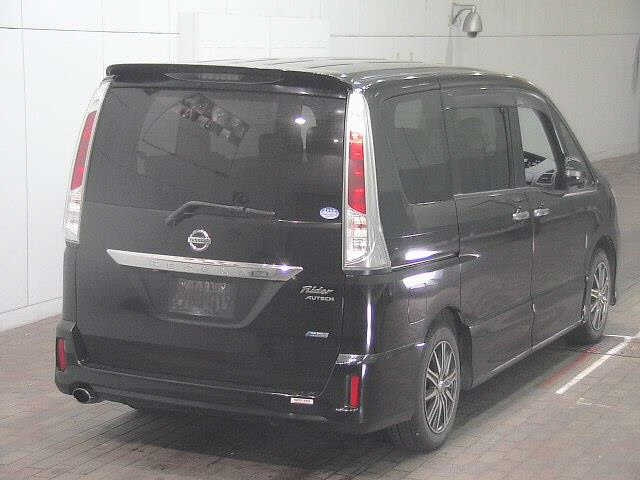 NISSAN SERENA 2012