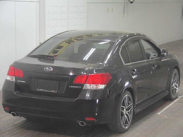 SUBARU LEGACY B4 2010