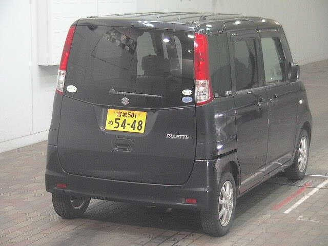 SUZUKI PALETTE 2010
