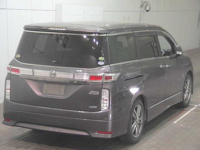 NISSAN ELGRAND 2013