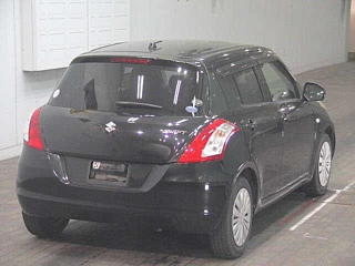 SUZUKI SWIFT 2015