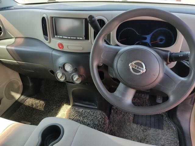 NISSAN CUBE 2010