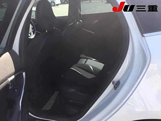 VOLVO V40 2014
