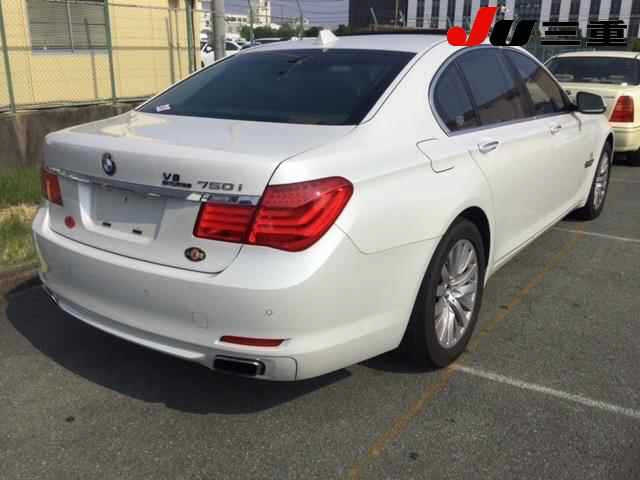 BMW 7 SERIES 2012