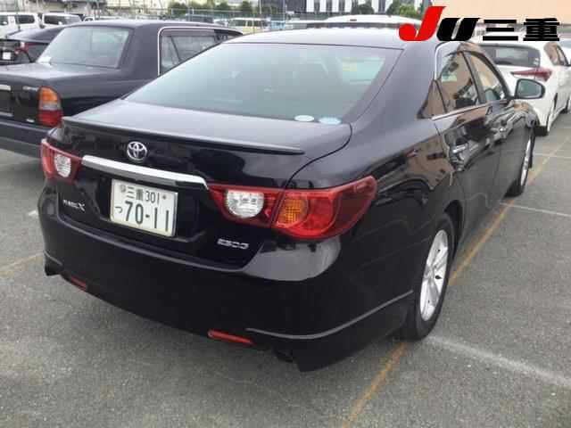 TOYOTA MARK X 2010