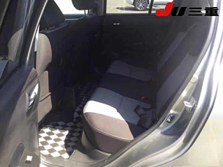 SUZUKI SWIFT 2012