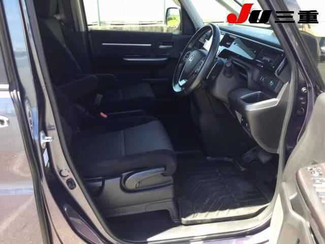 HONDA STEP WAGON 2016