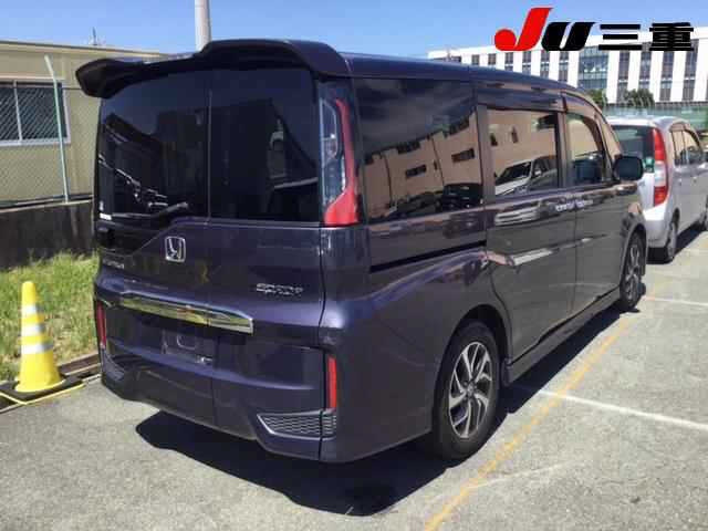 HONDA STEP WAGON 2016