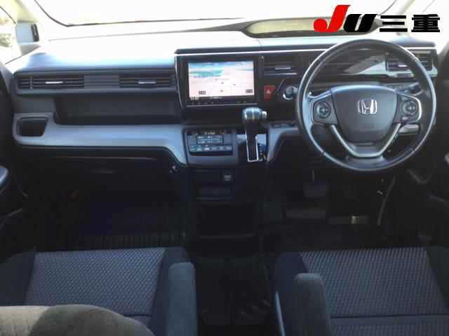 HONDA STEP WAGON 2016