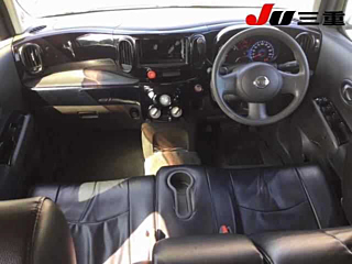 NISSAN CUBE 2010