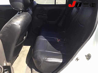 NISSAN CUBE 2010