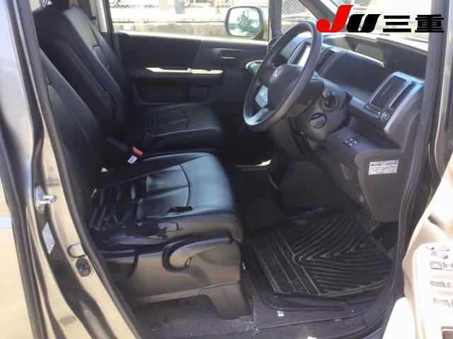 HONDA STEP WAGON 2010