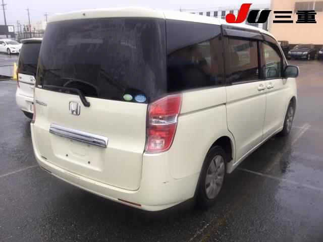 HONDA STEP WAGON 2010