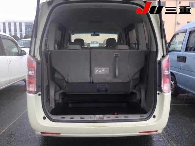 HONDA STEP WAGON 2010