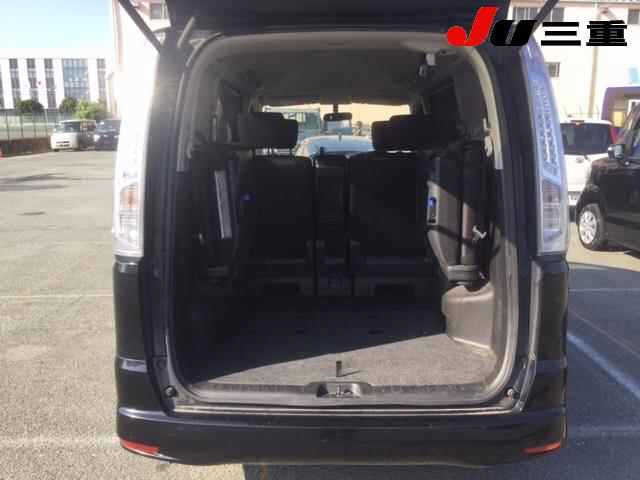 NISSAN SERENA 2013