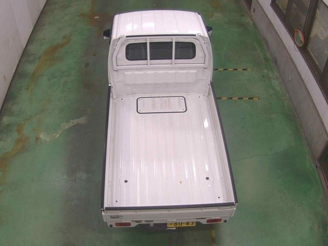 NISSAN CLIPPER TRUCK 2015