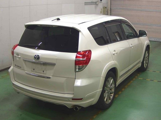 TOYOTA VANGUARD 2010