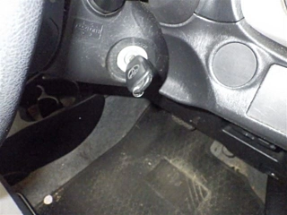 TOYOTA VITZ 2012