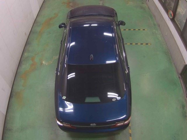 TOYOTA CROWN 2010
