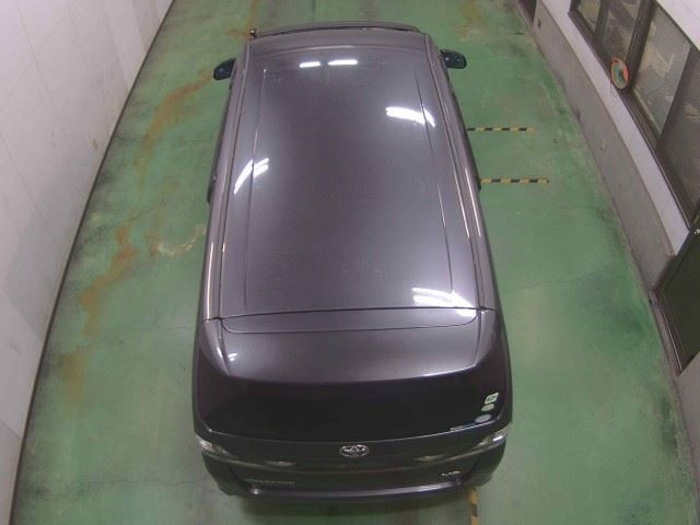 TOYOTA VELLFIRE 2009