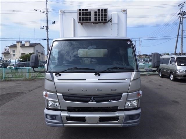 MITSUBISHI CANTER 2013