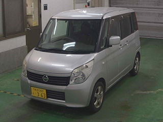 NISSAN ROOX 2012