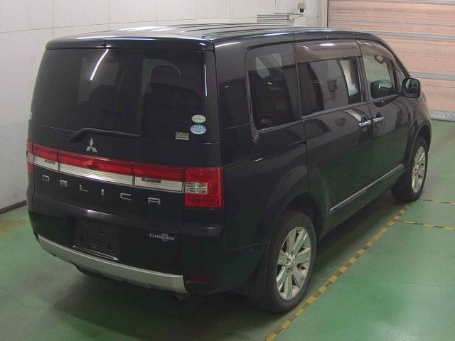MITSUBISHI DELICA D5 2012
