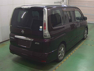 NISSAN SERENA 2010