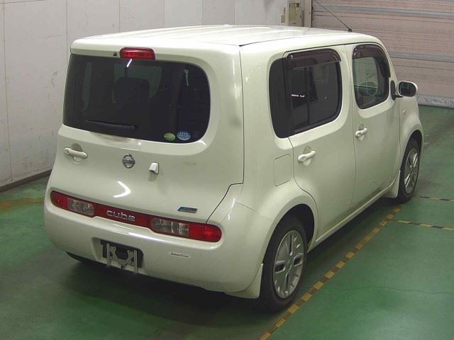 NISSAN CUBE 2012