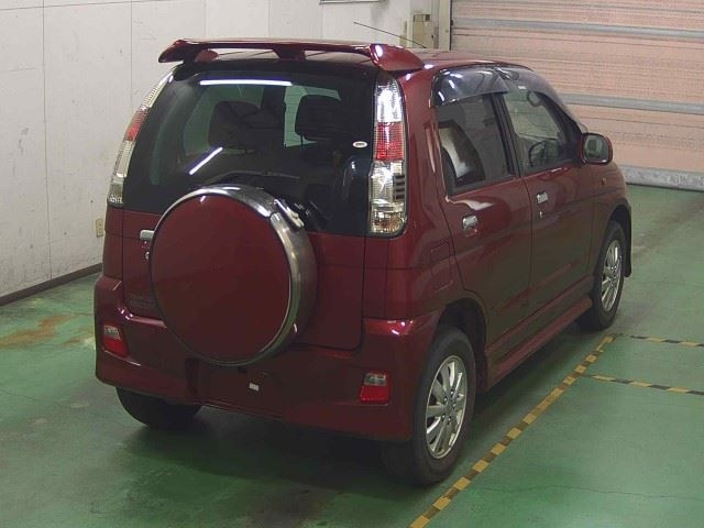 DAIHATSU TERIOS KID 2010