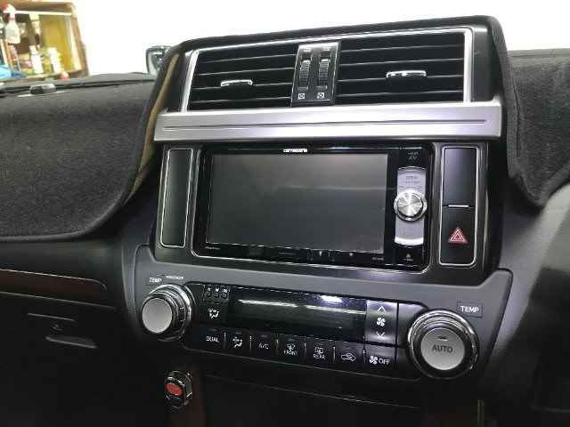 TOYOTA LAND CRUISER PRADO 2016