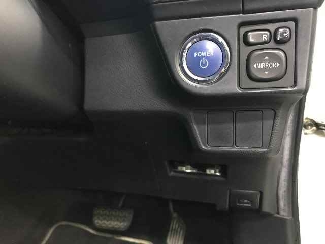 TOYOTA COROLLA FIELDER 2014