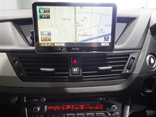 BMW X1 2011